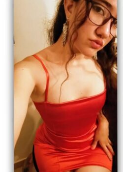 Pendeja trola de 18 años le manda nudes a su novio 2